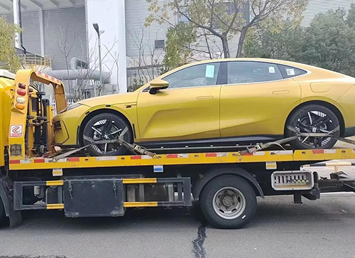 东港市道路救援拖车